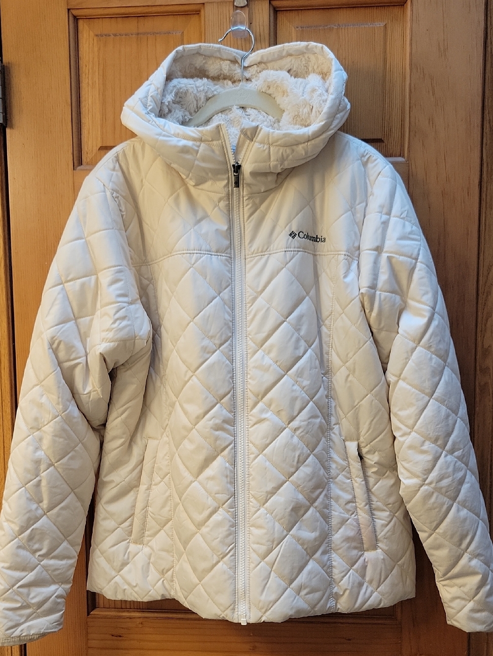 Columbia Women's Cream Quilted Puffer Jacket with Hood